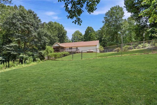 309 Barney Fields Road, Dahlonega, GA 30533