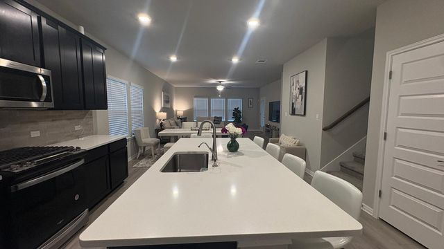 6511 Dragride RD, Buda, TX 78610