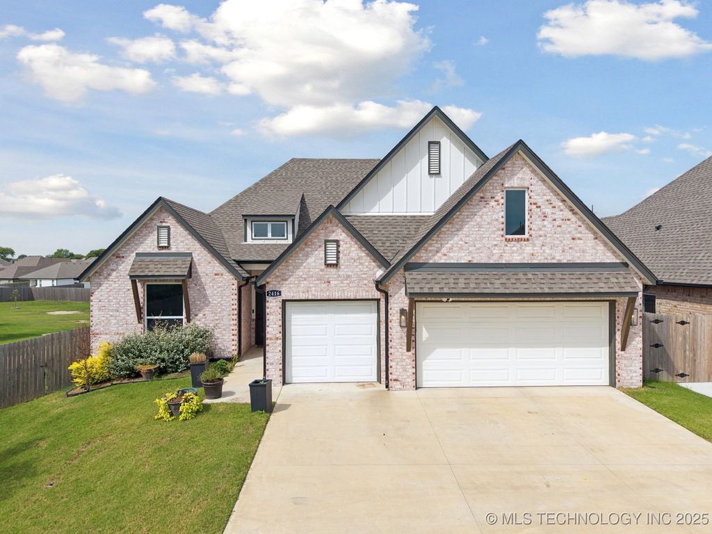 2416 W Lansing Place, Broken Arrow, OK 74012