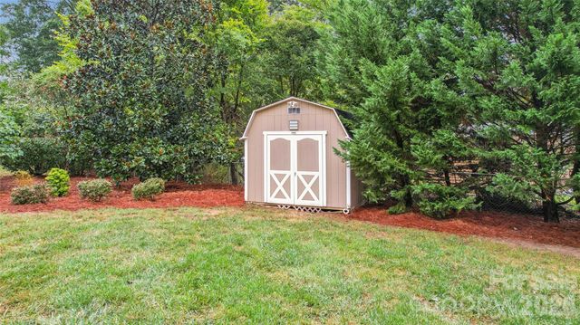 6501 Wheeler Drive, Charlotte, NC 28211