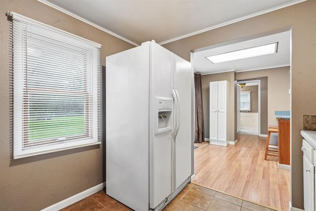 2634 Cedar Terrace Drive, Waterloo, IA 50701