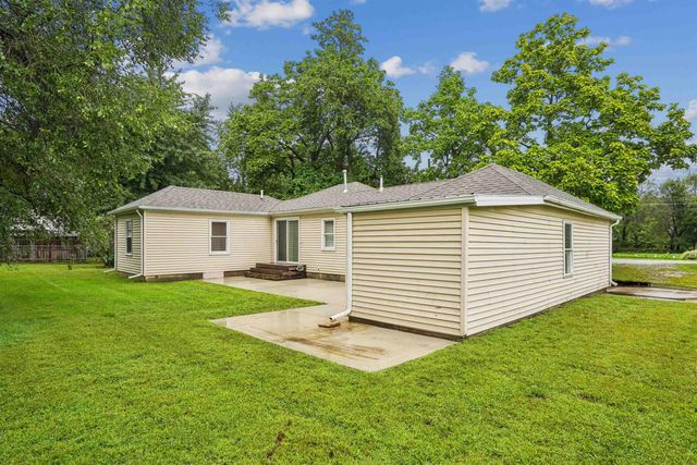 2634 Cedar Terrace Drive, Waterloo, IA 50701