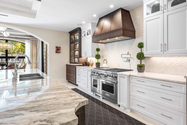 633 Isle Of Palms Drive, Fort Lauderdale, FL 33301