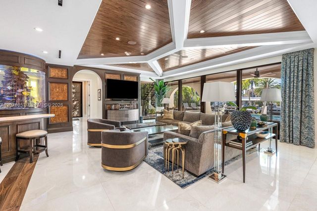 633 Isle Of Palms Drive, Fort Lauderdale, FL 33301