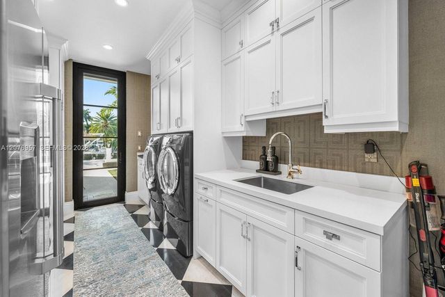 633 Isle Of Palms Drive, Fort Lauderdale, FL 33301