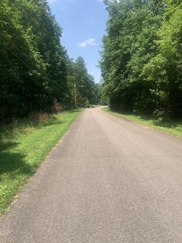5 Dogwood Ct, Dickson, TN 37055