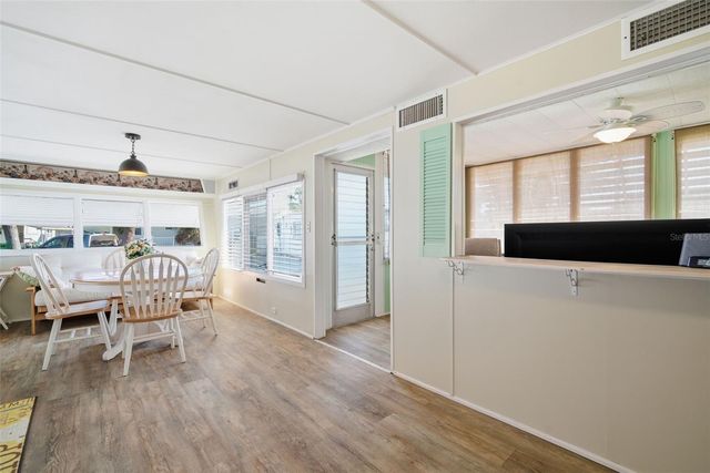 4851 W GANDY BOULEVARD B4L24, Tampa, FL 33611