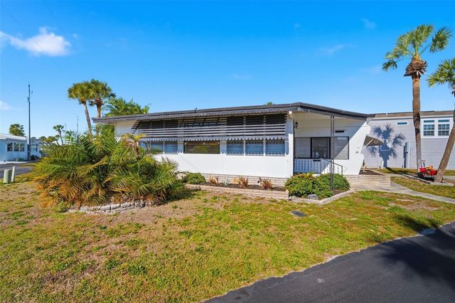 4851 W GANDY BOULEVARD B4L24, Tampa, FL 33611