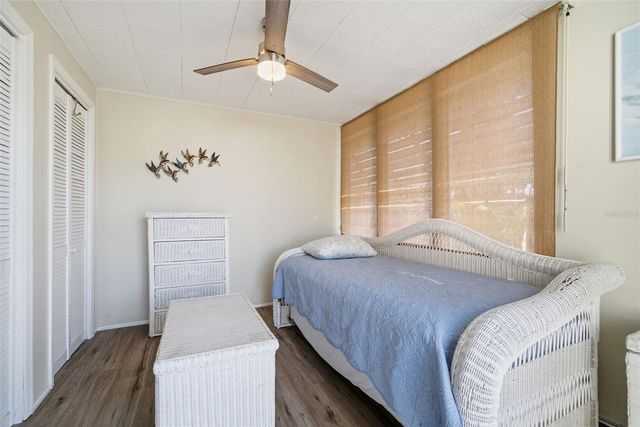 4851 W GANDY BOULEVARD B4L24, Tampa, FL 33611