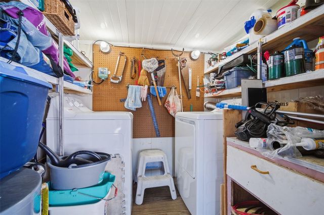 4851 W GANDY BOULEVARD B4L24, Tampa, FL 33611