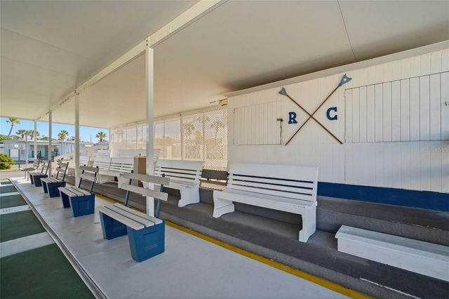 4851 W GANDY BOULEVARD B4L24, Tampa, FL 33611