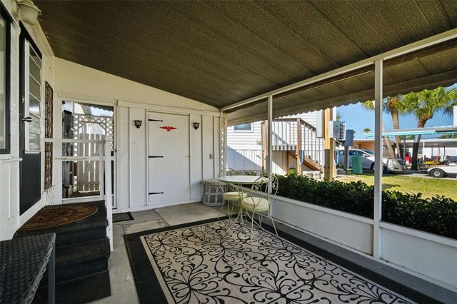 4851 W GANDY BOULEVARD B4L24, Tampa, FL 33611