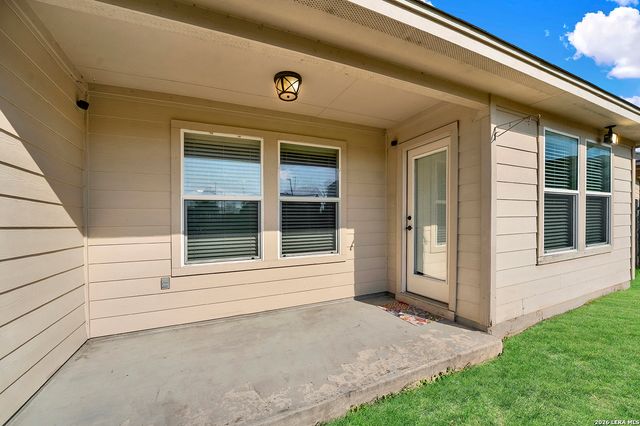 213 TERON DR, San Marcos, TX 78666