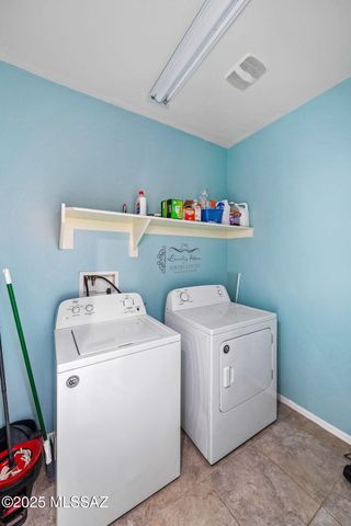 6623 E Via Jardin Verde, Tucson, AZ 85756