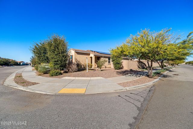 6623 E Via Jardin Verde, Tucson, AZ 85756