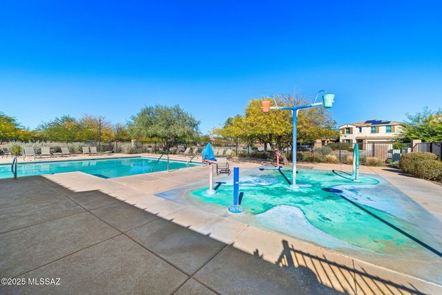 6623 E Via Jardin Verde, Tucson, AZ 85756