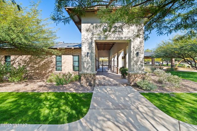 6623 E Via Jardin Verde, Tucson, AZ 85756