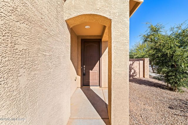 6623 E Via Jardin Verde, Tucson, AZ 85756