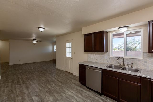 2999 Ft Garland Drive, Grand Junction, CO 81504