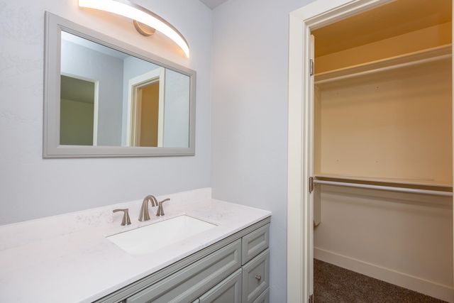 2999 Ft Garland Drive, Grand Junction, CO 81504