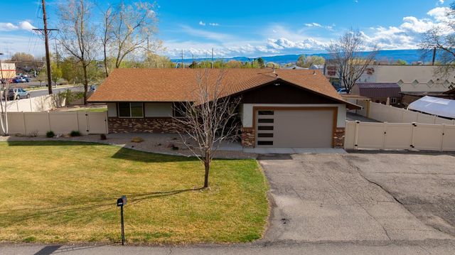 2999 Ft Garland Drive, Grand Junction, CO 81504