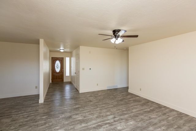 2999 Ft Garland Drive, Grand Junction, CO 81504