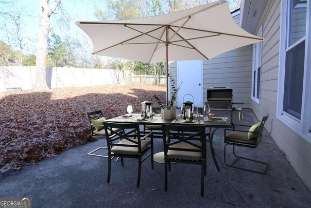 1156 Magnolia Way SE, Smyrna, GA 30082