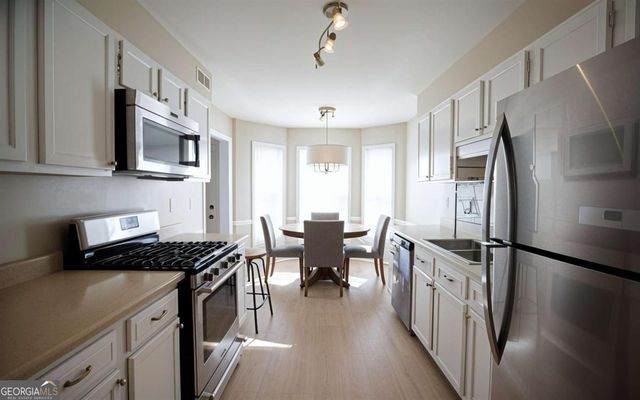 1156 Magnolia Way SE, Smyrna, GA 30082