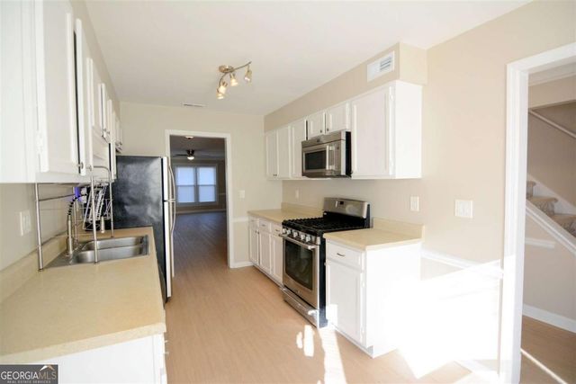 1156 Magnolia Way SE, Smyrna, GA 30082