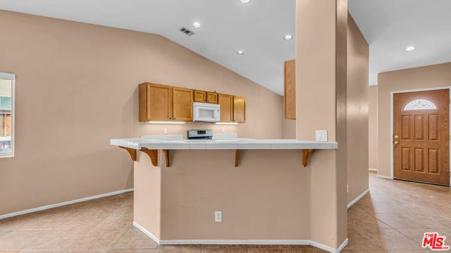 30865 Via Pared, Thousand Palms, CA 92276