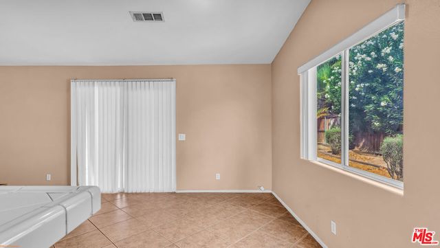 30865 Via Pared, Thousand Palms, CA 92276