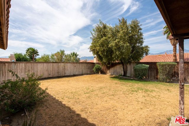 30865 Via Pared, Thousand Palms, CA 92276