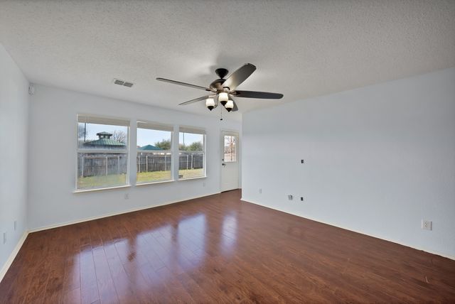 902 Post Oak Trail, Anna, TX 75409