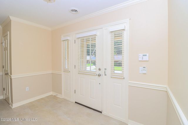 37 Sunline Drive, Brandon, MS 39042