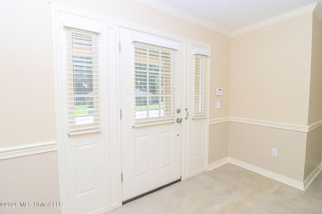 37 Sunline Drive, Brandon, MS 39042
