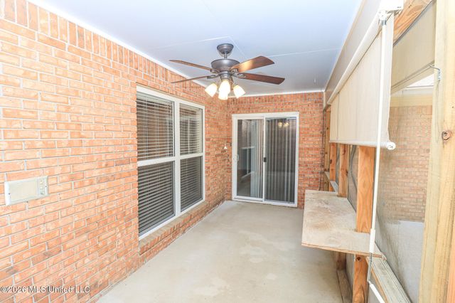 37 Sunline Drive, Brandon, MS 39042