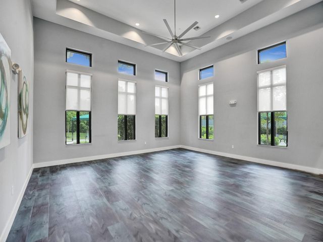 8334 W Blue Spring Drive 8334, Parkland, FL 33067