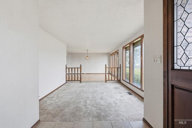 6283 Bud Lane, Star, ID 83669