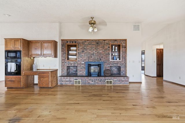 6283 Bud Lane, Star, ID 83669