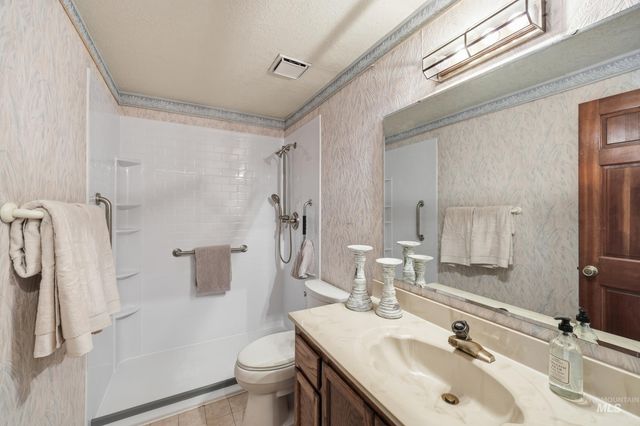 6283 Bud Lane, Star, ID 83669