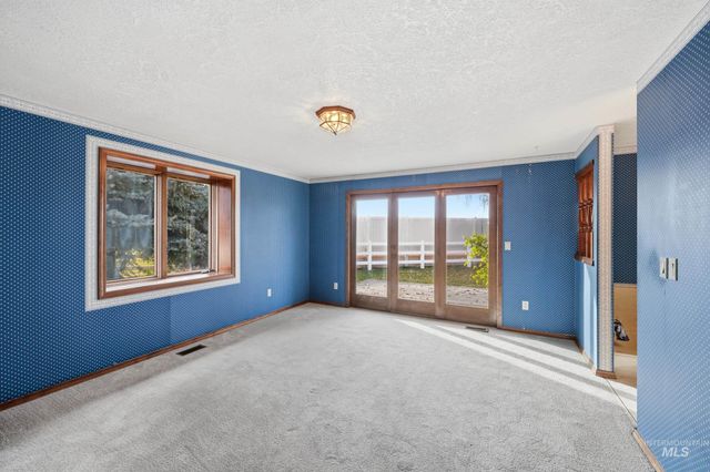 6283 Bud Lane, Star, ID 83669