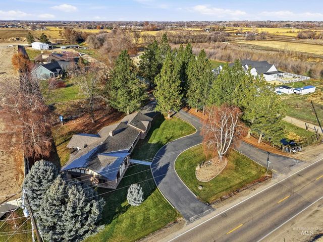 6283 Bud Lane, Star, ID 83669