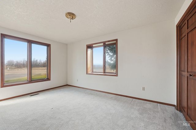 6283 Bud Lane, Star, ID 83669