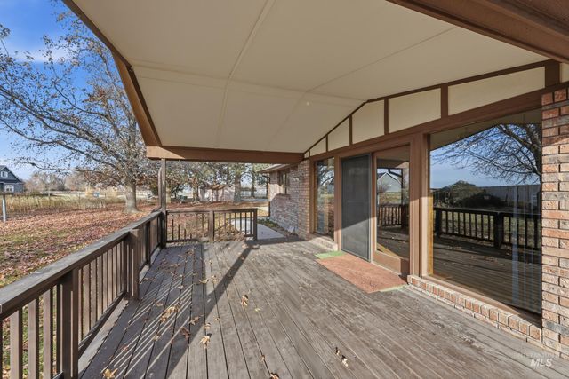 6283 Bud Lane, Star, ID 83669