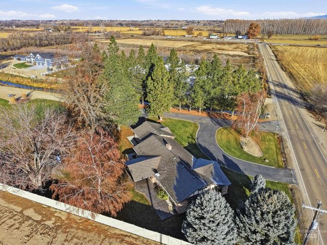 6283 Bud Lane, Star, ID 83669