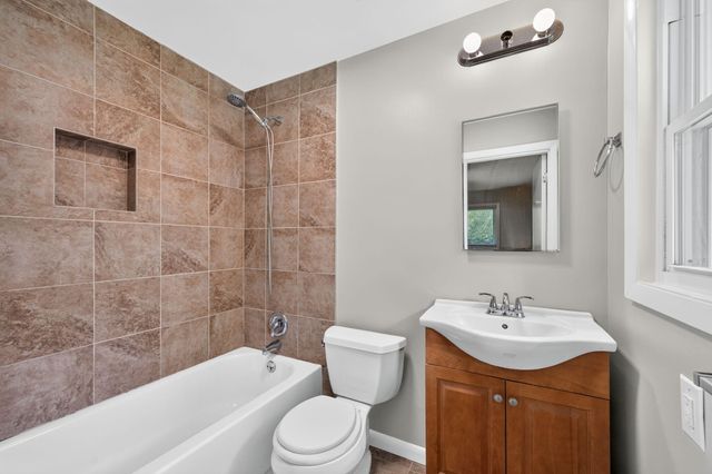 4728 Fairwood Lane, Chattanooga, TN 37416