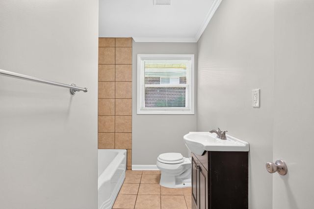 4728 Fairwood Lane, Chattanooga, TN 37416