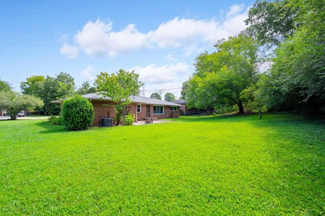 4728 Fairwood Lane, Chattanooga, TN 37416