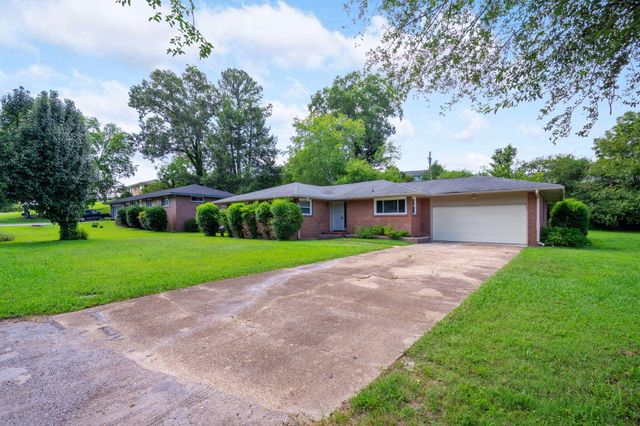 4728 Fairwood Lane, Chattanooga, TN 37416