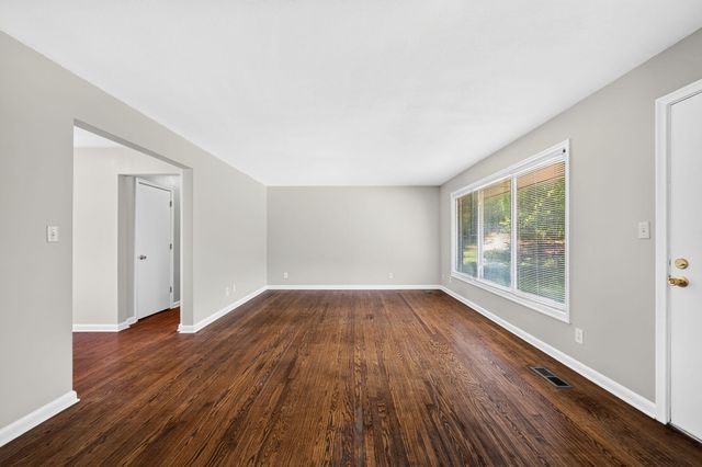 4728 Fairwood Lane, Chattanooga, TN 37416